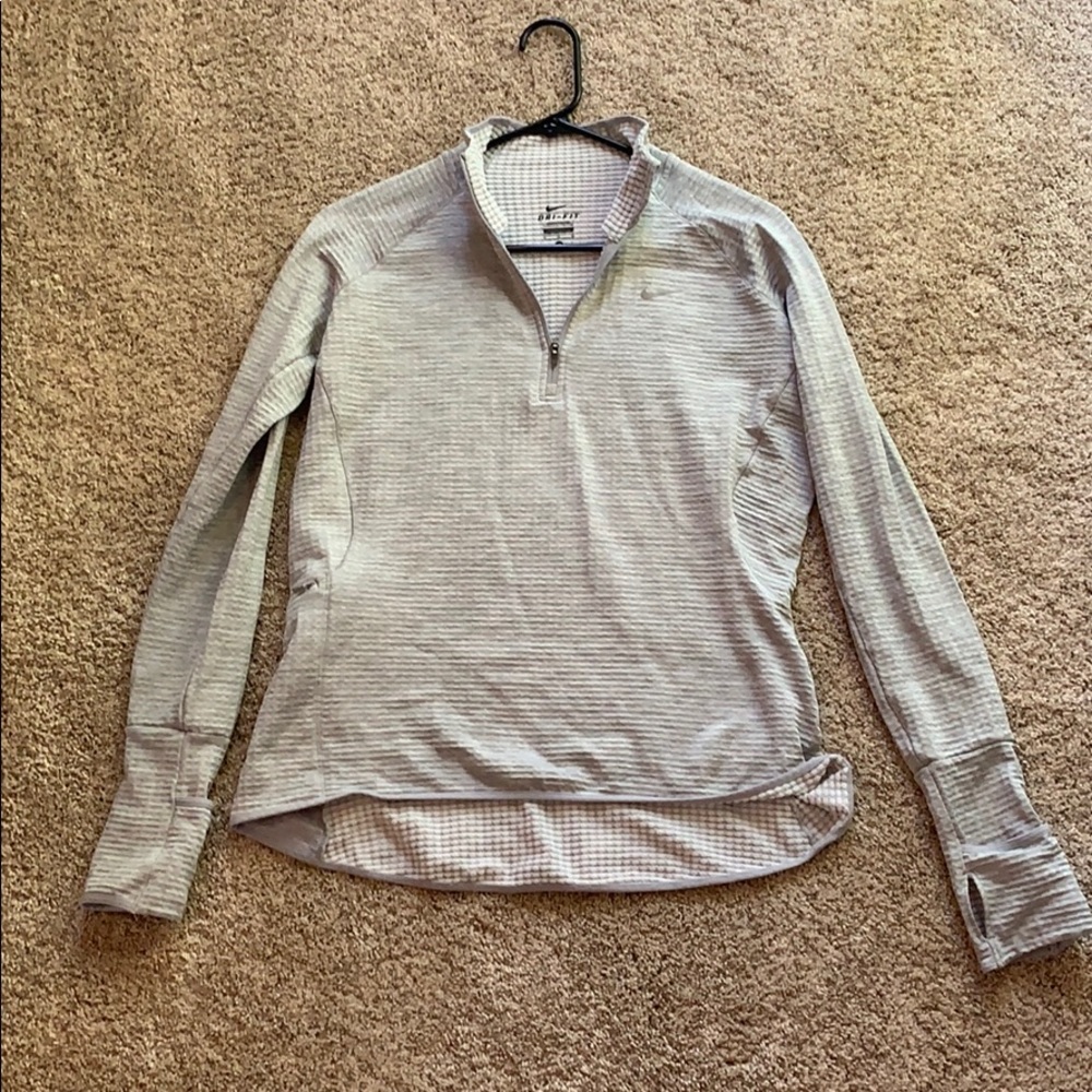 Nike pullover